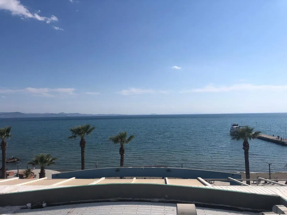 Ozsoy Hotel 악차이